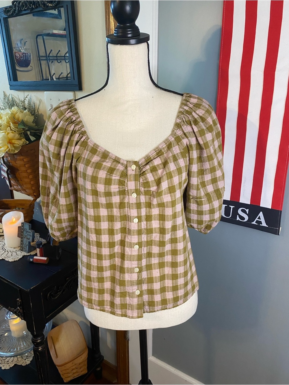 Universal Thread Olive & Pink Gingham Peasant Blouse